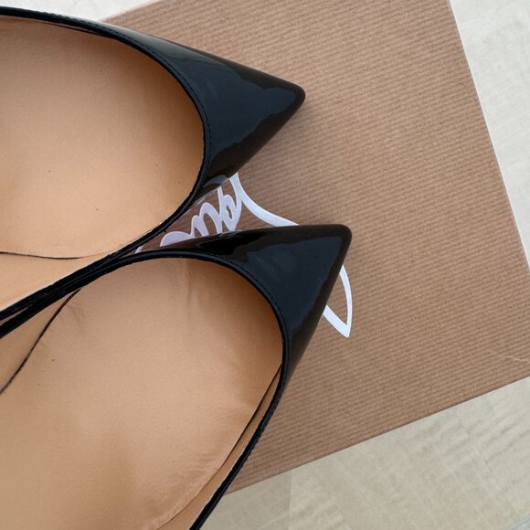 *NEW* Christian Louboutin KATE Pointe Toe Patent Leather Pump 39EU - Picture 6 of 9
